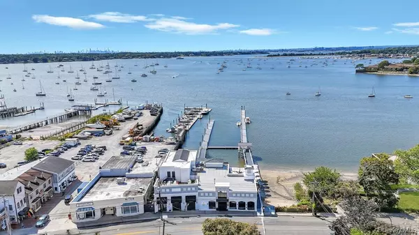 Port Washington, NY 11050,20 Prospect AVE