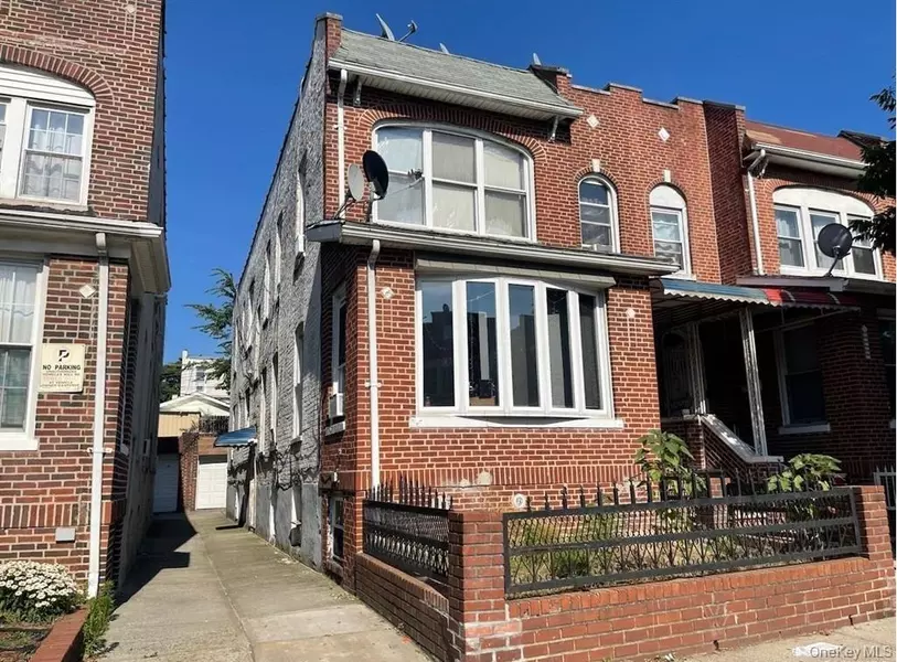 32-05 83rd ST, East Elmhurst, NY 11370