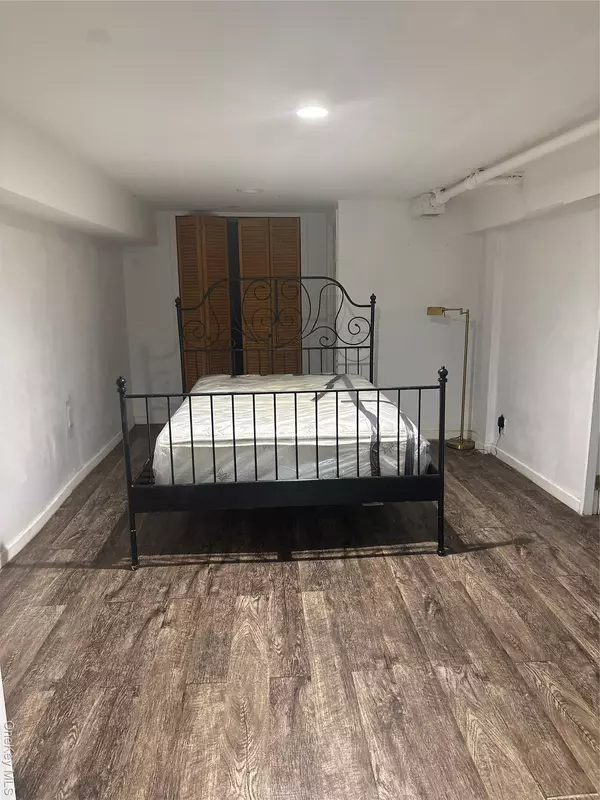 Brooklyn, NY 11225,335 Rutland RD #LL