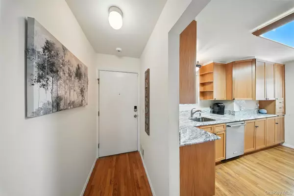 Middletown, NY 10940,26 Sycamore DR