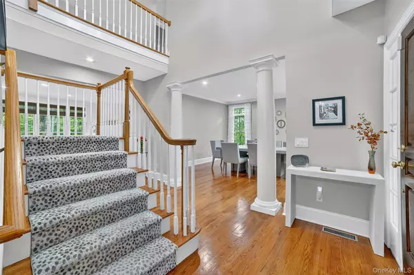 Cortlandt Manor, NY 10567,11 Flanders LN
