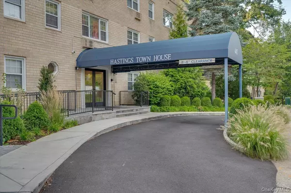 Hastings-on-hudson, NY 10706,445 Broadway #2R