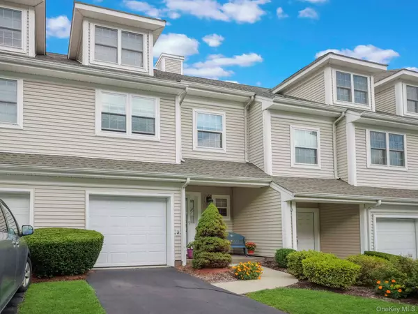 Pomona, NY 10970,45 Underhill DR