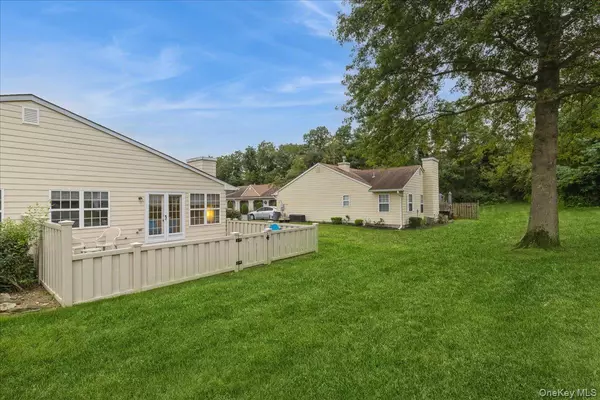 Coram, NY 11727,163 Theodore DR
