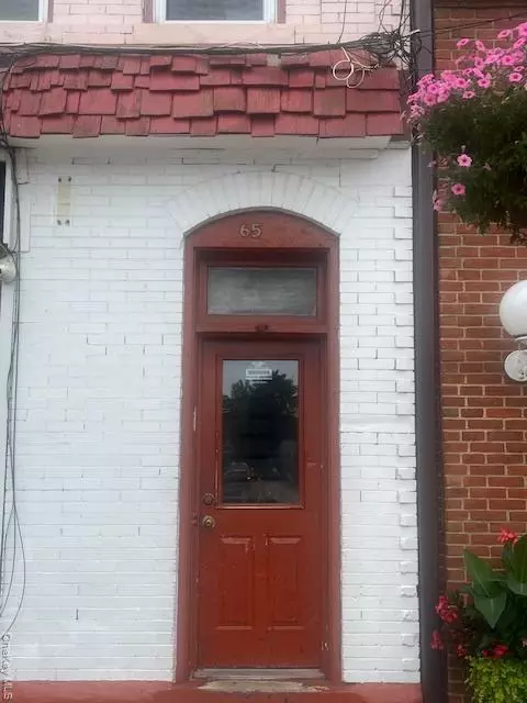 Oyster Bay, NY 11771,65 Audrey AVE #301