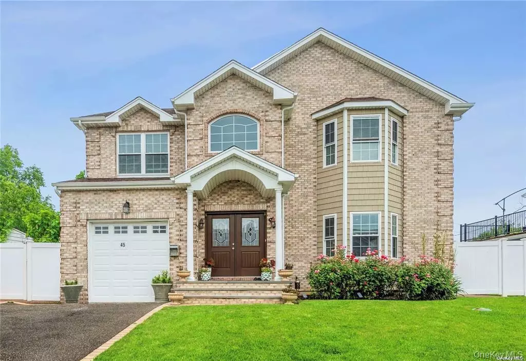 Hicksville, NY 11801,45 Meeting LN