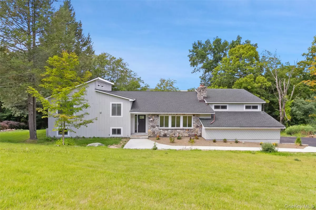 Brewster, NY 10509,51 Sherwood Hill RD
