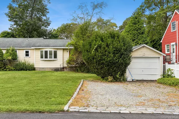 Sound Beach, NY 11789,35 Saltaire RD