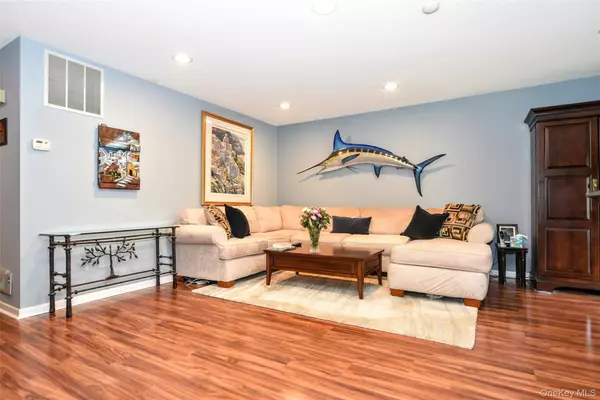 Nanuet, NY 10954,55 Vista DR #55