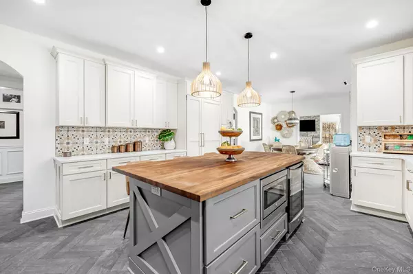 Chappaqua, NY 10514,260 Mill River RD