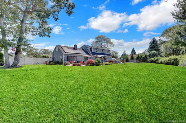 Oakdale, NY 11769,40 Bayview DR