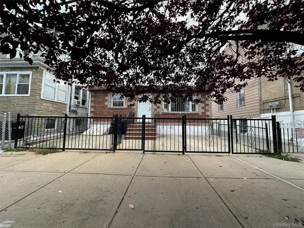 10464 48th AVE, Corona, NY 11368