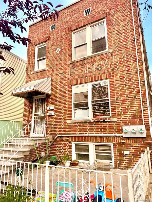 1826 Mulford AVE, Bronx, NY 10461