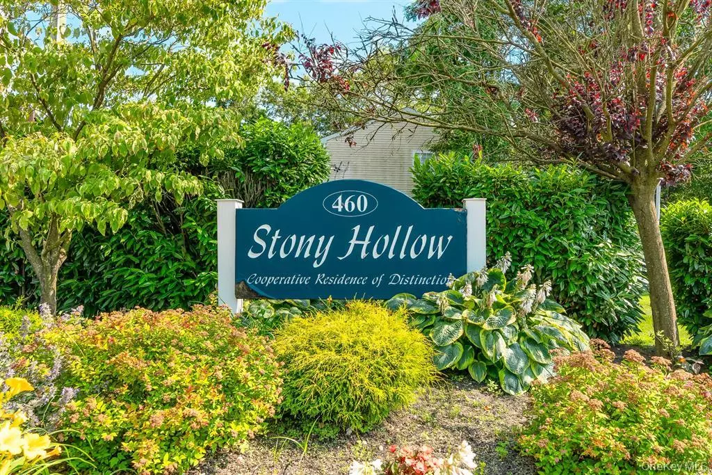 Port Jefferson Station, NY 11776,460 Old Town RD #24E