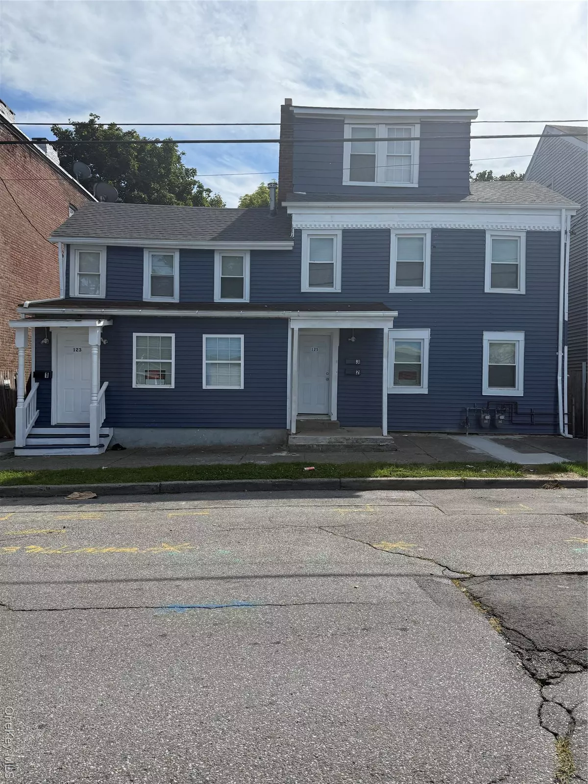 Newburgh, NY 1255,123 W Parmenter ST #3