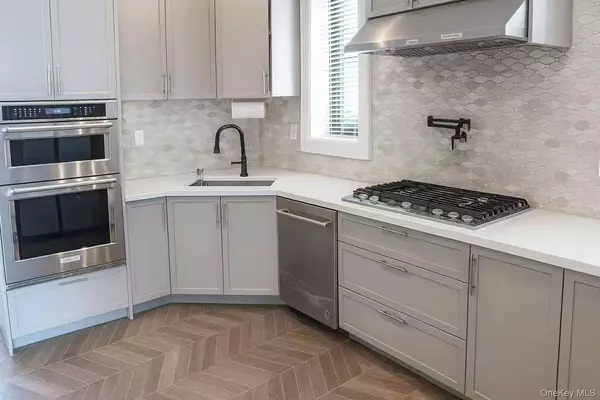 Maspeth, NY 11378,5717 58th ST
