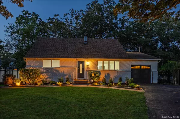 45 N Ronald DR, Amityville, NY 11701