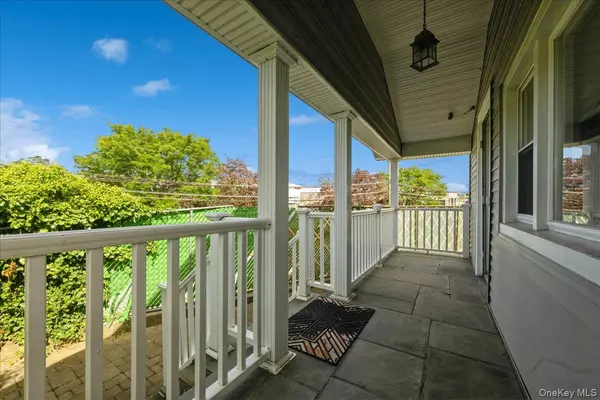 Yonkers, NY 10704,88 Vredenburgh AVE