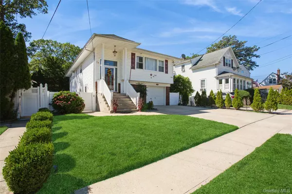 Valley Stream, NY 11580,200 E Euclid ST