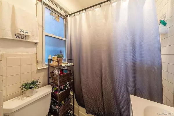 Ozone Park, NY 11416,97-29 88th Street ST