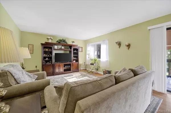 Yorktown Heights, NY 10598,129C Columbia CT