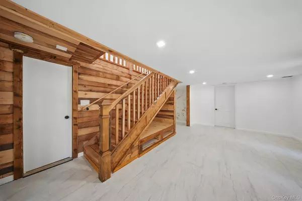 Glen Spey, NY 12737,206 High RD