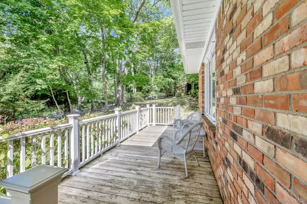 Smithtown, NY 11787,4 Burham CT
