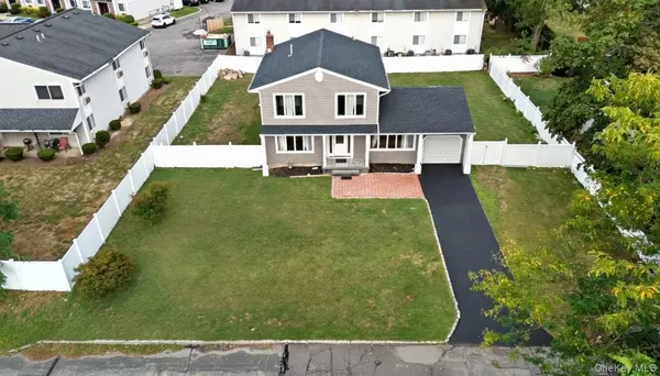 West Babylon, NY 11704,27 E Neck CT