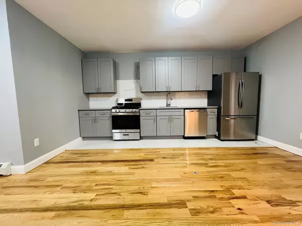 Brooklyn, NY 11208,165 chestnut street