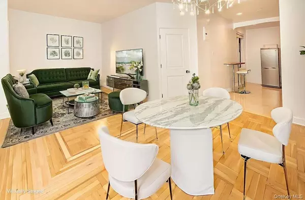 Sunnyside, NY 11104,41-09 41st ST #1-D