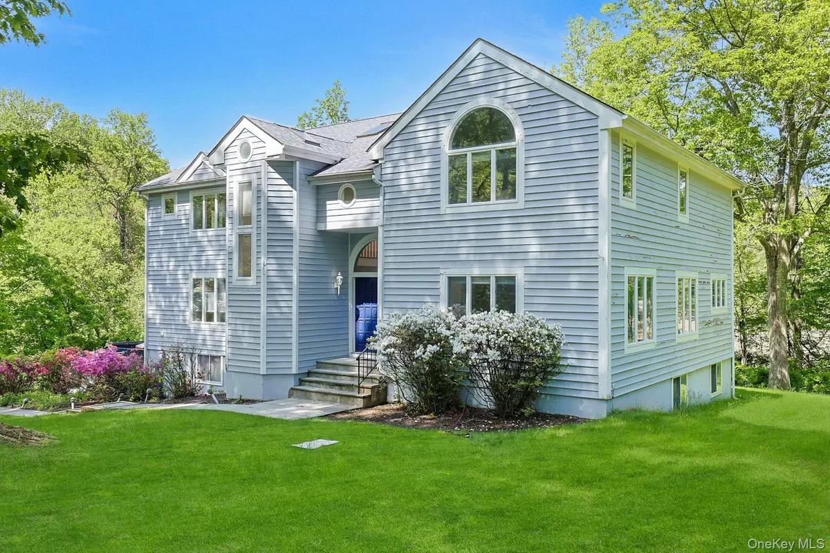 Cortlandt Manor, NY 10567,14 Cross RD