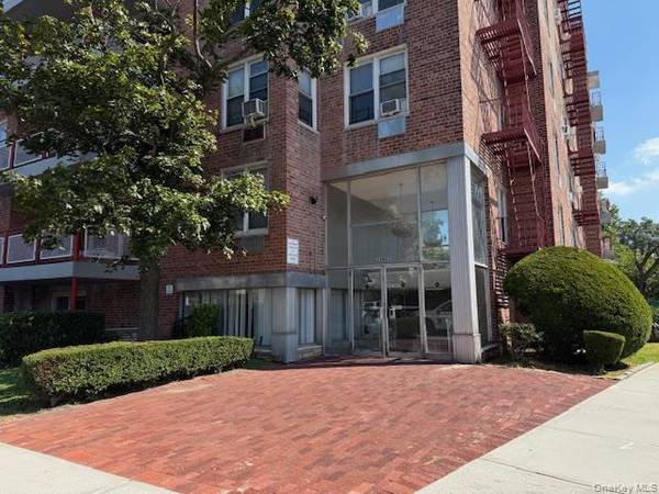 3425 150th PL #6E, Flushing, NY 11354