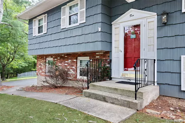 Monsey, NY 10952,2 Unicorn ST