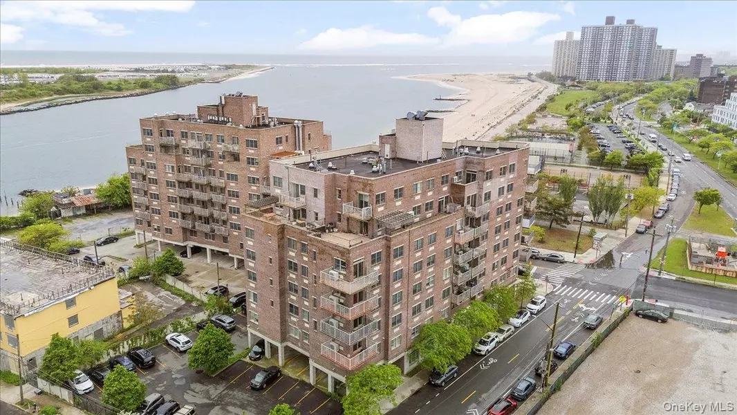156 Beach 9th ST #4D, Far Rockaway, NY 11691