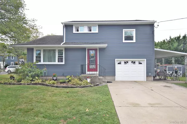 Babylon, NY 11702,200 Cedar LN