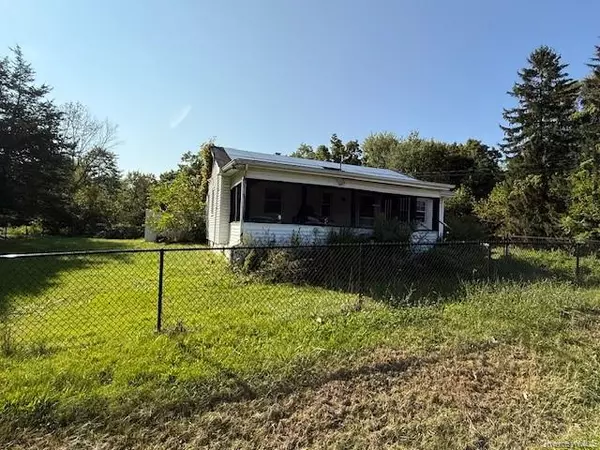 Newburgh, NY 12550,155 Rock Cut RD