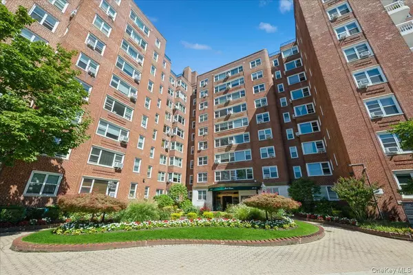 Forest Hills, NY 11375,110-45 Queens BLVD #312