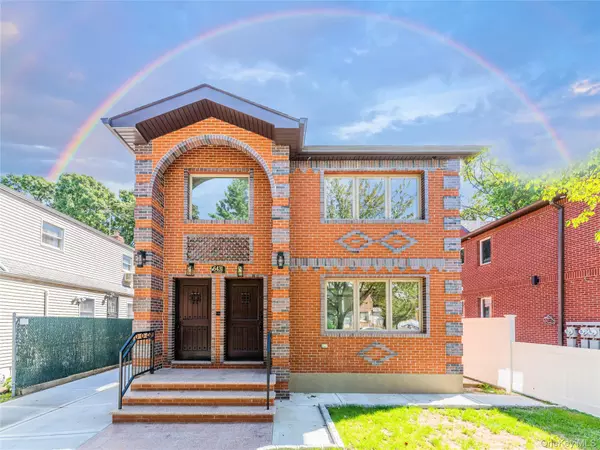 6431 138th ST, Flushing, NY 11367
