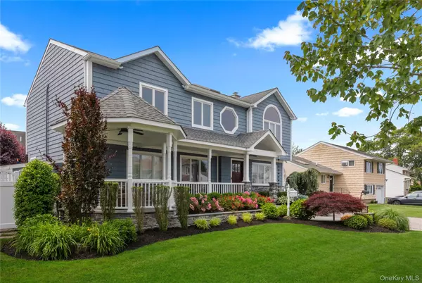 Wantagh, NY 11793,3556 Centerview AVE