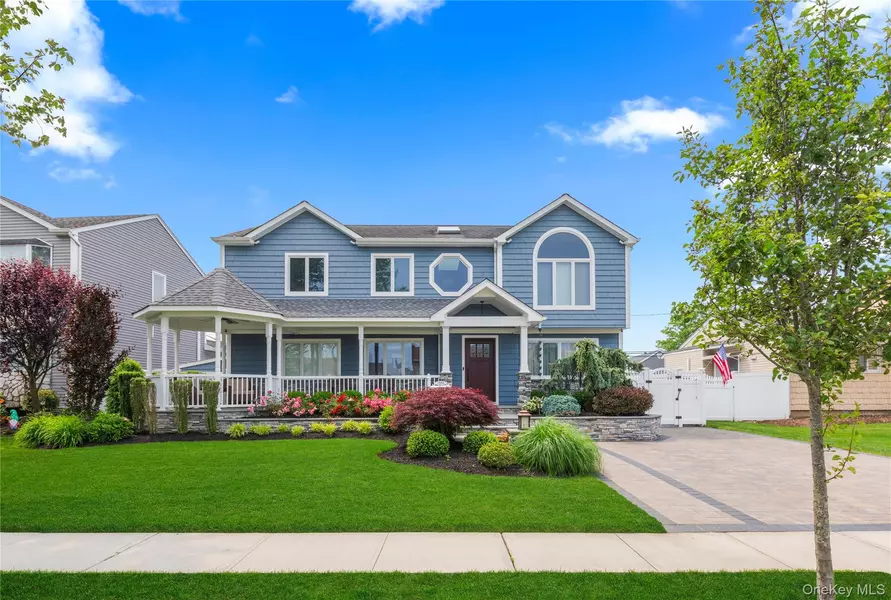 3556 Centerview AVE, Wantagh, NY 11793