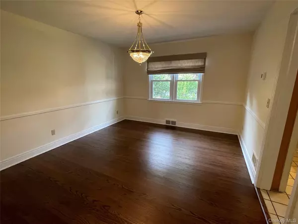 Poughkeepsie, NY 12601,20 Kimball RD