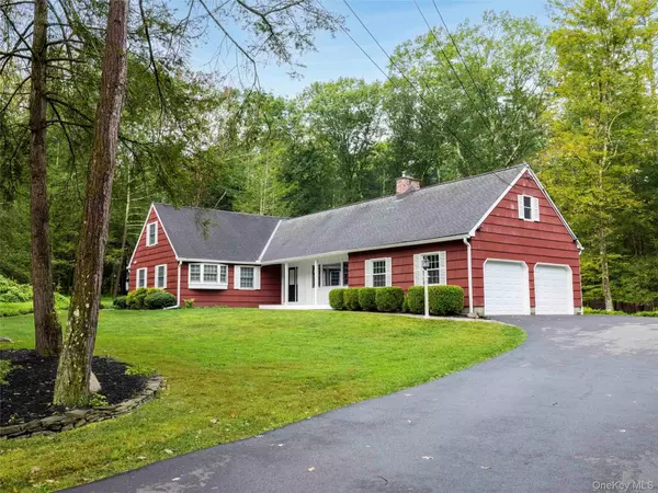 10 Niles DR,  Woodstock,  NY 12498