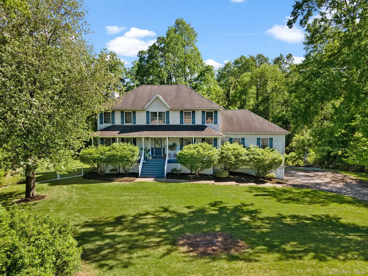 Warwick, NY 10990,30 Airport RD