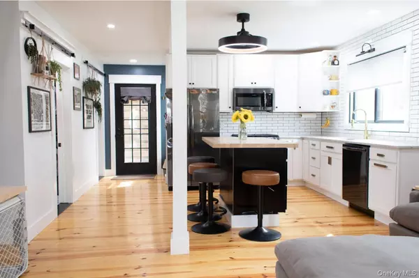 Goshen, NY 10924,40 St John ST