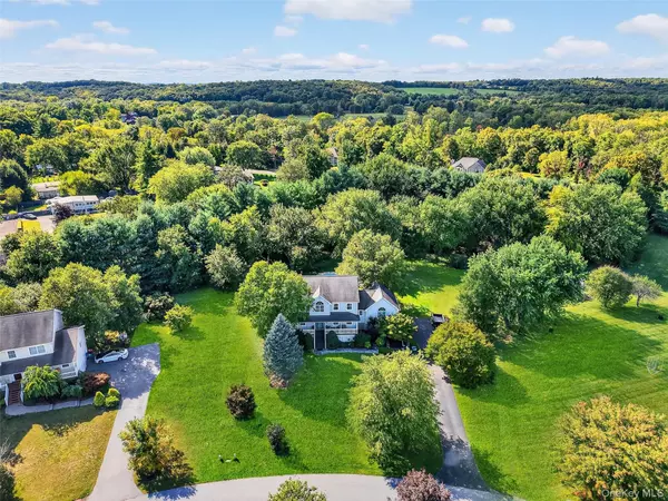 Lagrangeville, NY 12540,83 Heritage LN