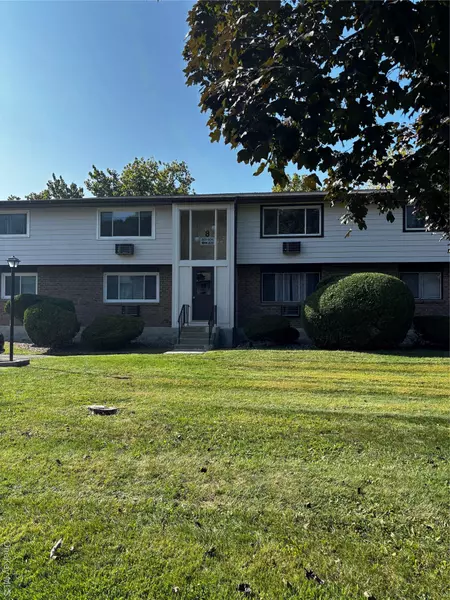 804 Parr Meadow DR, Newburgh, NY 12550