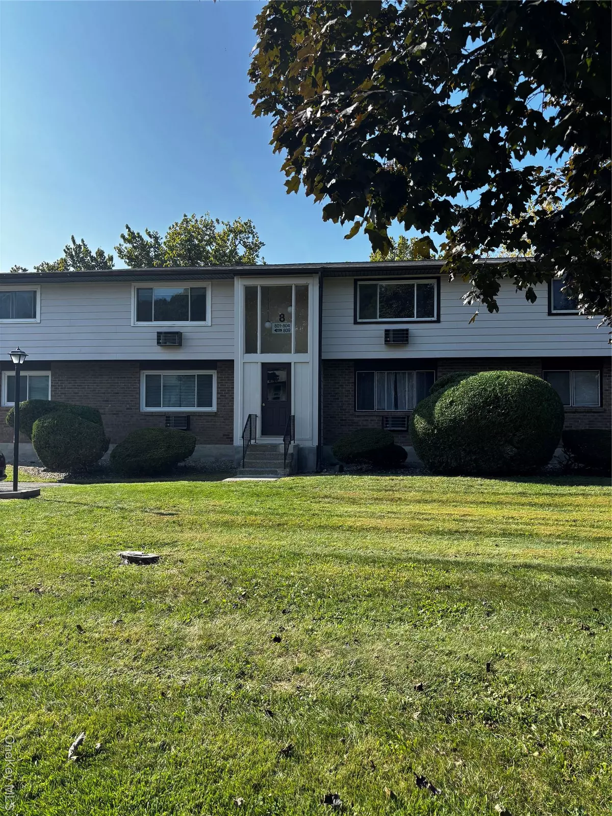 Newburgh, NY 12550,804 Parr Meadow DR