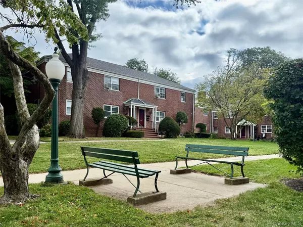 Yonkers, NY 10710,560 Tuckahoe RD #1B