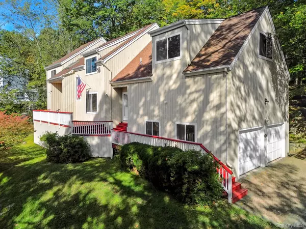 North Salem, NY 10560,3 Fox Den LN
