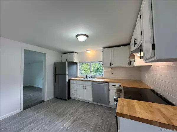 Staatsburg, NY 12580,9 Cedar ST